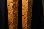 Trillium carved legs